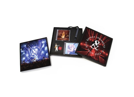 山本彩「SAYAKA YAMAMOTO LIVE TOUR 2023 -&-」FC限定盤の展開図。