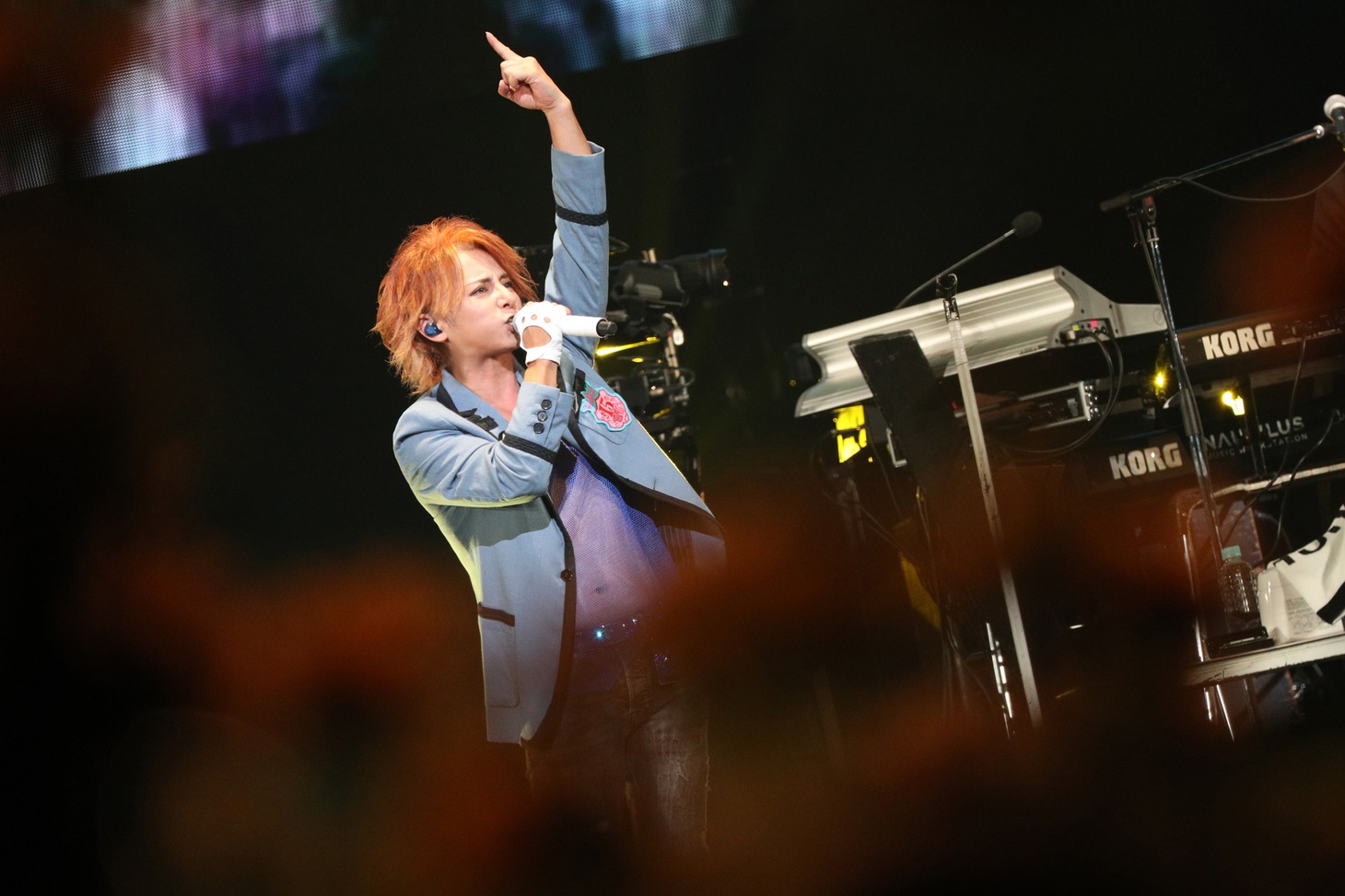 松岡充（Vo）（撮影：堀卓郎）