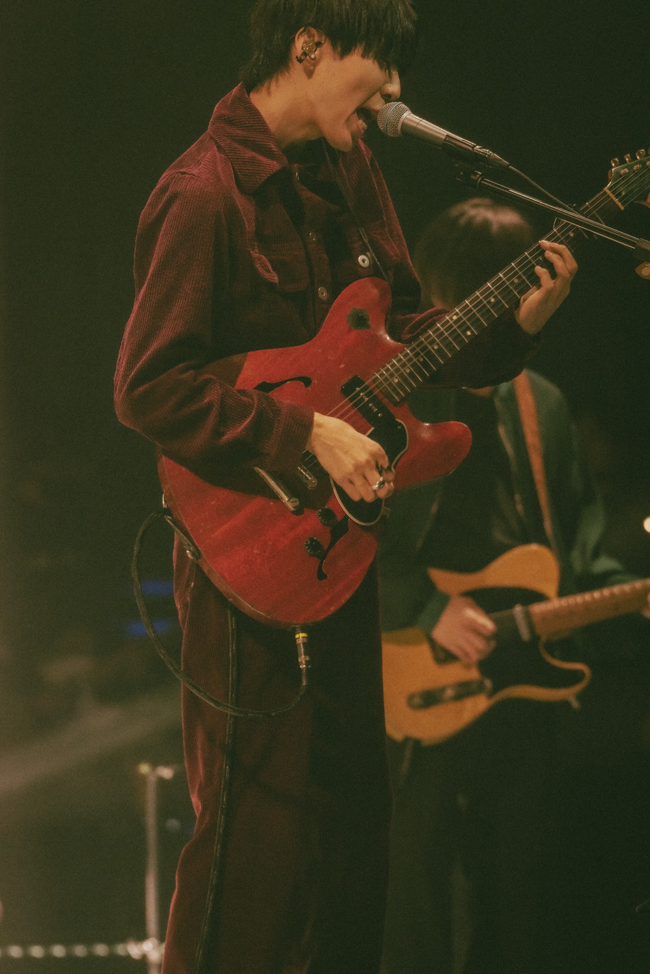 川谷絵音（Vo, G）（撮影：永峰拓也）