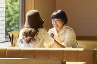 映画「女優は泣かない」場面写真より青木ラブ。(c)2023「女優は泣かない」製作委員会