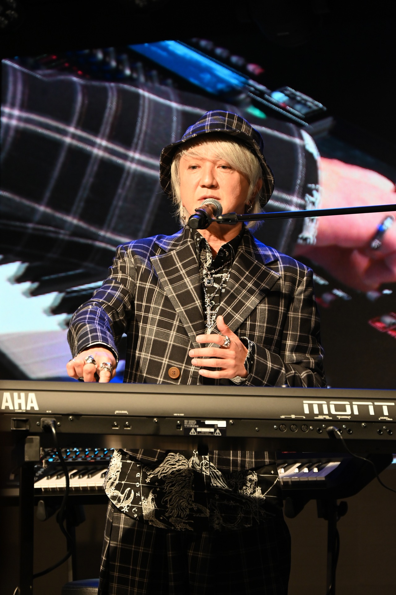 浅倉大介
