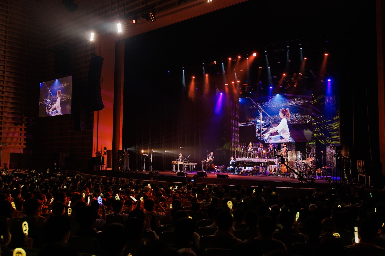 生田絵梨花「Erika Ikuta Autumn Live Tour 2023」東京・東京国際フォーラム ホールA公演の様子。