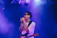 渡辺俊美（Vo, G）