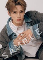 「CanCam」12月号特別版のHMV特典のフォトカードよりアサヒ。