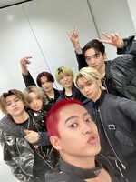 人気画像9位は「今夜『バズリズム』でWANIMAの交友関係紐解く、スタジオライブにBE:FIRSTら」より、BE:FIRST。