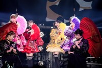 「MOMOIRO CLOVER Z 15th Anniversary Tour『QUEEN OF STAGE』」ファイナル公演の様子。