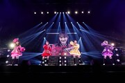 「MOMOIRO CLOVER Z 15th Anniversary Tour『QUEEN OF STAGE』」ファイナル公演の様子。