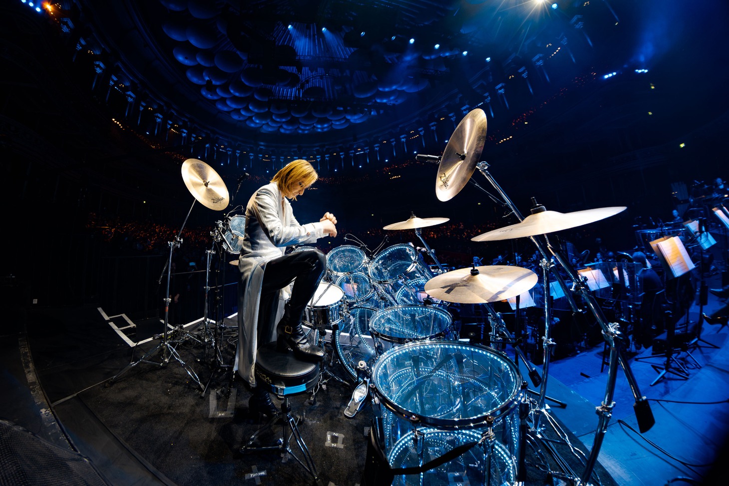 YOSHIKI