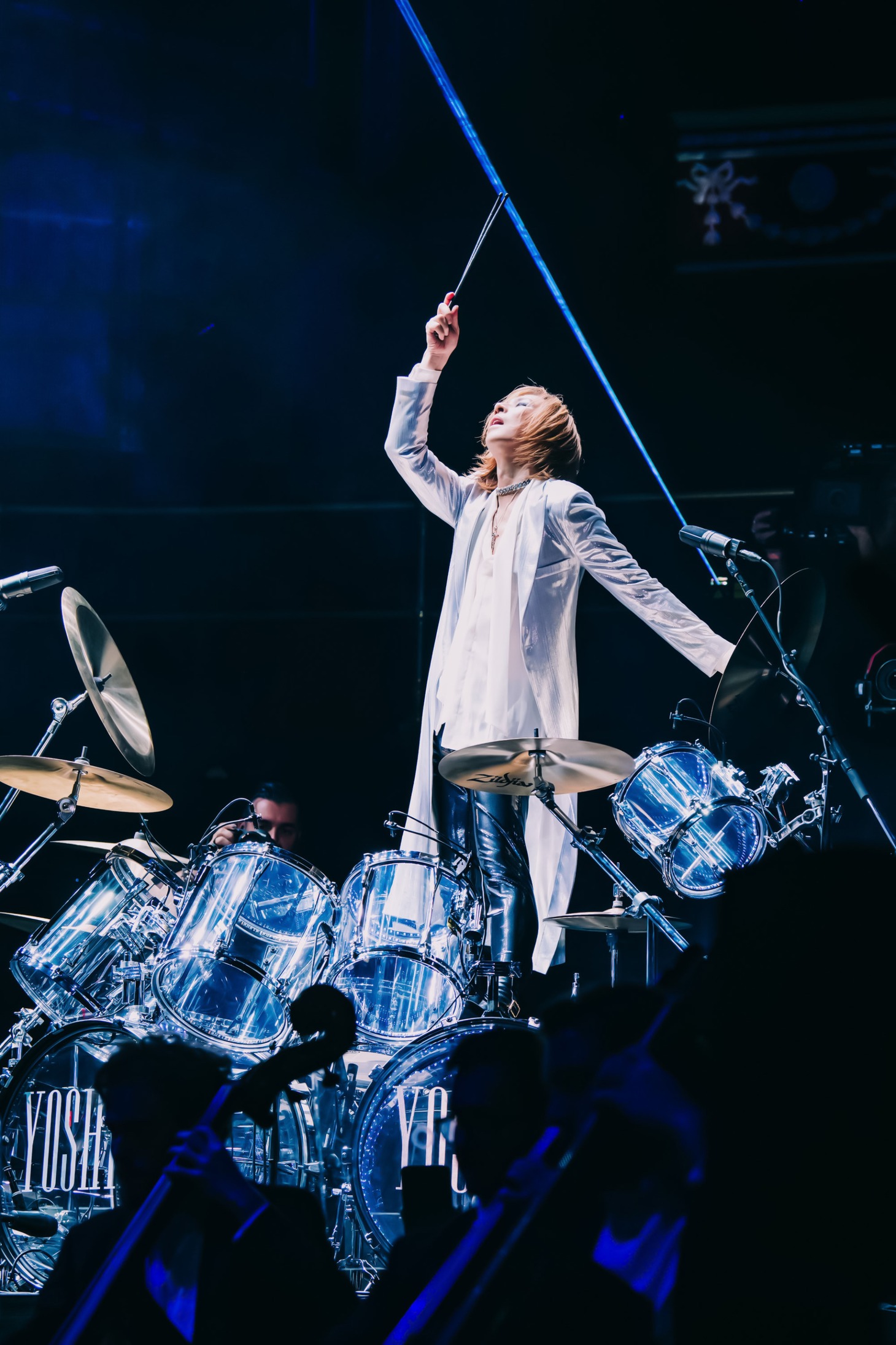 YOSHIKI