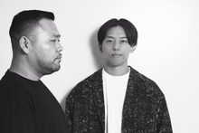 左から漢 a.k.a. GAMI、KEN THE 390。