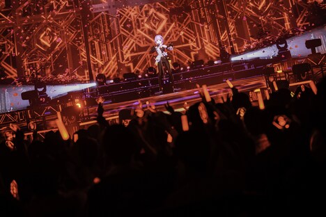 「HACHI東京・台北ツアー『Close to heart』」東京公演の様子。