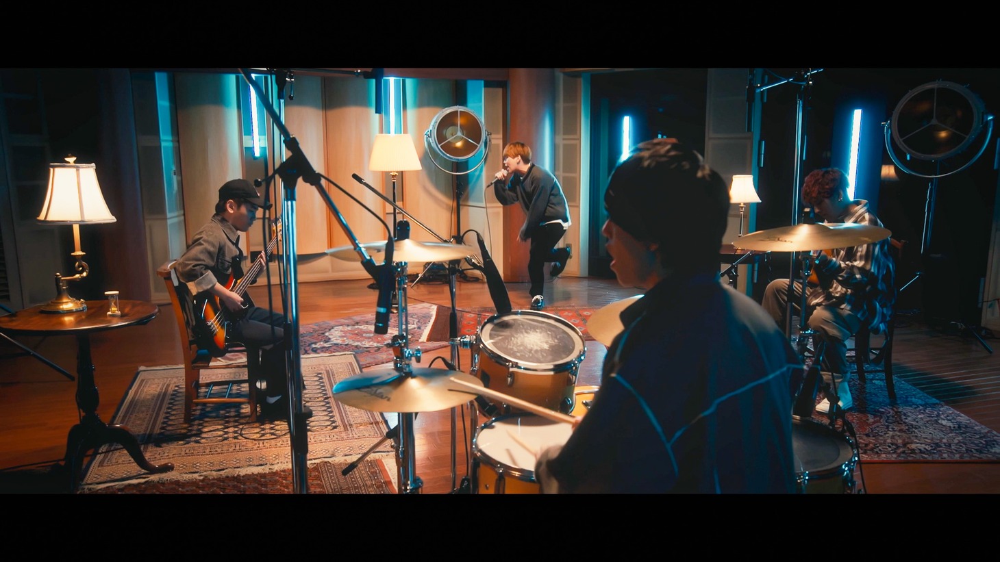 04 Limited Sazabys「Re-monolith」より。