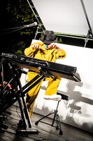 H ZETT M（Piano）（Photo by Hiroki Nishioka）