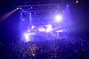 ART-SCHOOLのライブの様子。(撮影:古溪一道)
