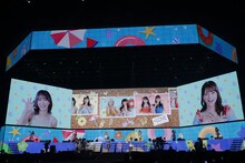 「＝LOVE 6th ANNIVERSARY PREMIUM CONCERT」初日公演の様子。(c)YOANI / ソニー・ミュージックレーベルズ