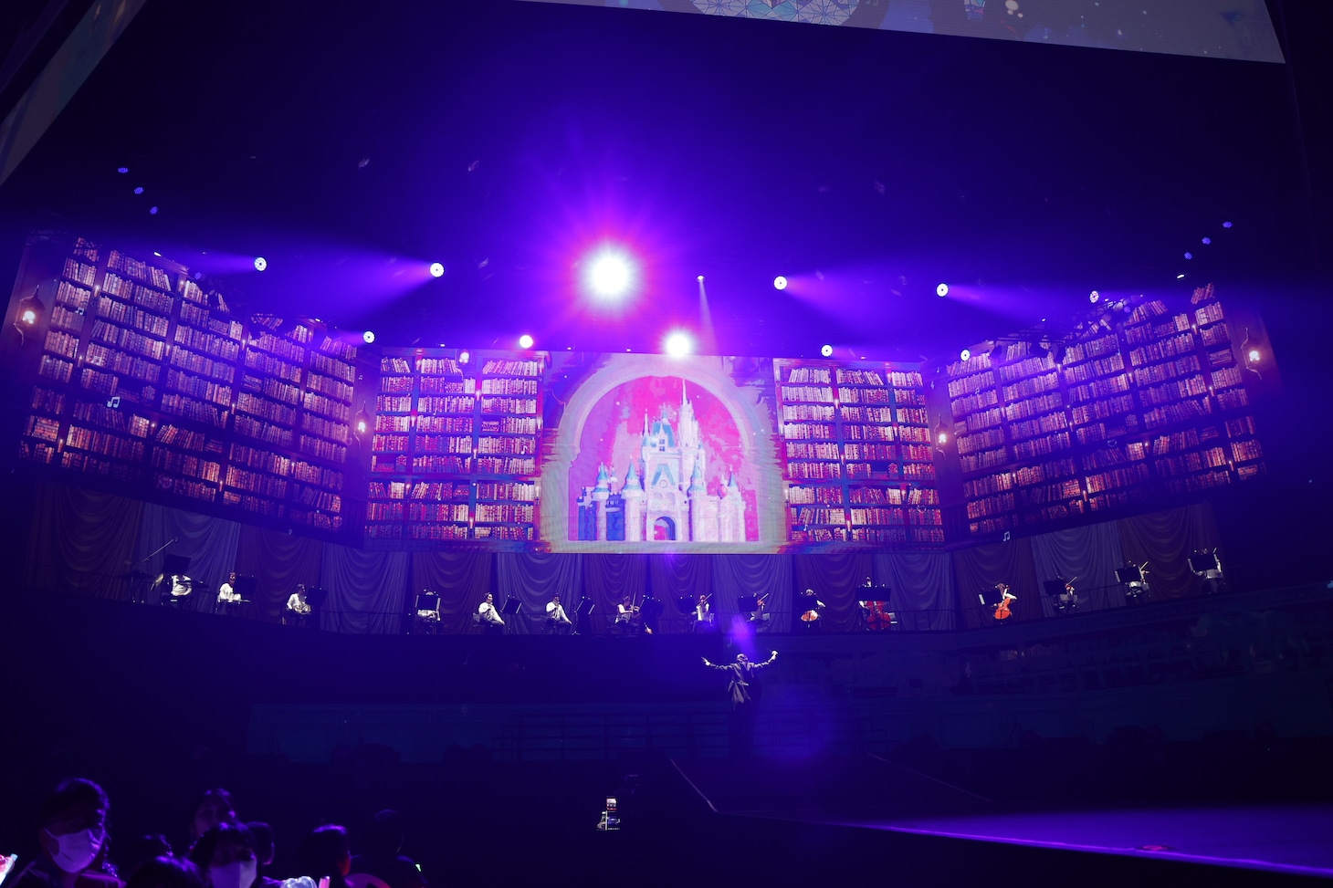 「＝LOVE 6th ANNIVERSARY PREMIUM CONCERT」2日目公演の様子。(c)YOANI / ソニー・ミュージックレーベルズ