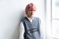 手越祐也の新アーティスト写真。