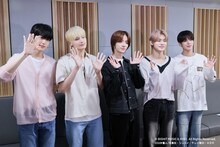 TOMORROW X TOGETHER (c)BIGHIT MUSIC & HYBE. All Rights Reserved. (c)臼井儀人／双葉社・シンエイ・テレビ朝日・ADK