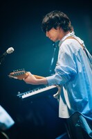 武市和希（Vo, G, Key / mol-74）（Photo by Kana Tarumi）