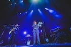 吉田山田、周年ライブで2024年の全国ツアー「一期ツアー」開催発表