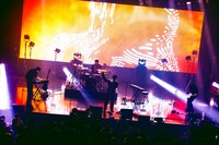 yahyel（写真：sotobayashi kenta）