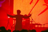 池貝俊（Vo, Key / yahyel）（写真：sotobayashi kenta）