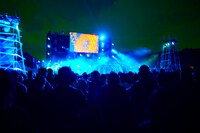 「円都LIVE」の様子。（撮影：岩澤高雄）