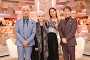 左から松本人志、研ナオコ、池田美優、中居正広。 (c)フジテレビ