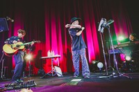 吉田山田（撮影：白石達也）