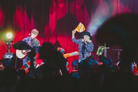 吉田山田（撮影：白石達也）