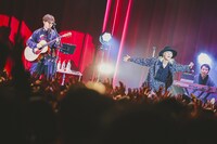 吉田山田（撮影：白石達也）