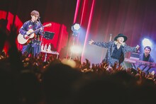 吉田山田（撮影：白石達也）