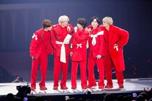 M!LK（撮影：斎藤大嗣）