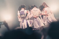 「INUWASI Tokyo Oneman Tour THE FINAL〝 INWS 〟」の様子。（撮影：真島洸）