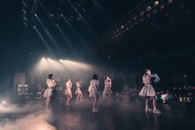 「INUWASI Tokyo Oneman Tour THE FINAL〝 INWS 〟」の様子。（撮影：真島洸）