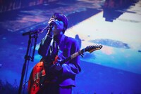 川谷絵音（Vo, G）（撮影：鳥居洋介）