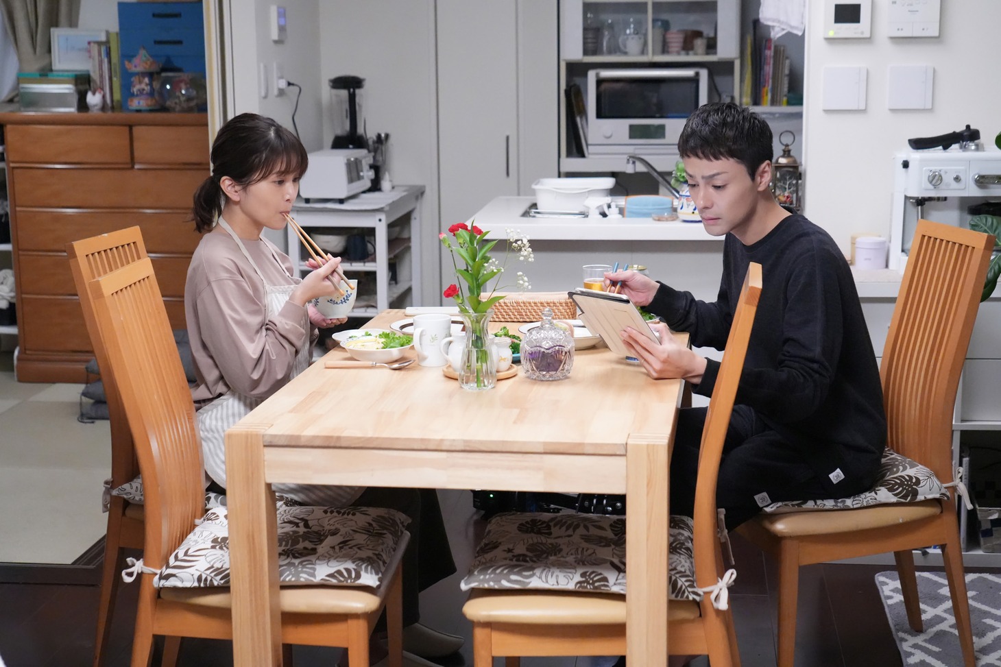 ドラマ「サブスク不倫」場面写真 (c)「サブスク不倫」製作委員会・MBS