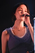 藤原さくら（撮影：上飯坂一）