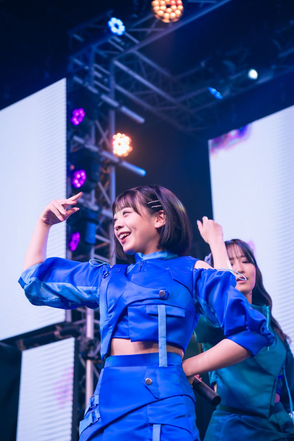 華月菜々子