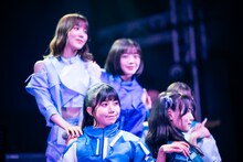 selfishのデビューライブの様子。（撮影：周二郎）