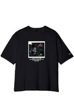 [Alexandros]「But wait. Cats?」豪華仕様盤に付属するTシャツ。