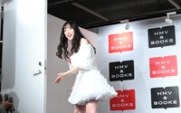 退場する譜久村聖（モーニング娘。'23）。