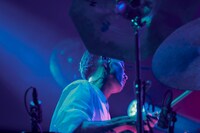 冨田洋之進（Dr）（Photo by Daikichi Motouchi）