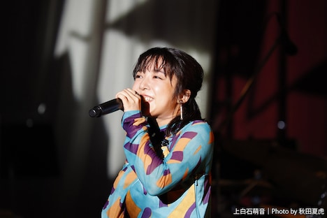 上白石萌音(撮影:秋田夏虎)