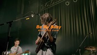 リュックと添い寝ごはん「Be My Baby Special Live Video」より。