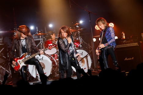 EARTHSHAKER(撮影:西木義和)