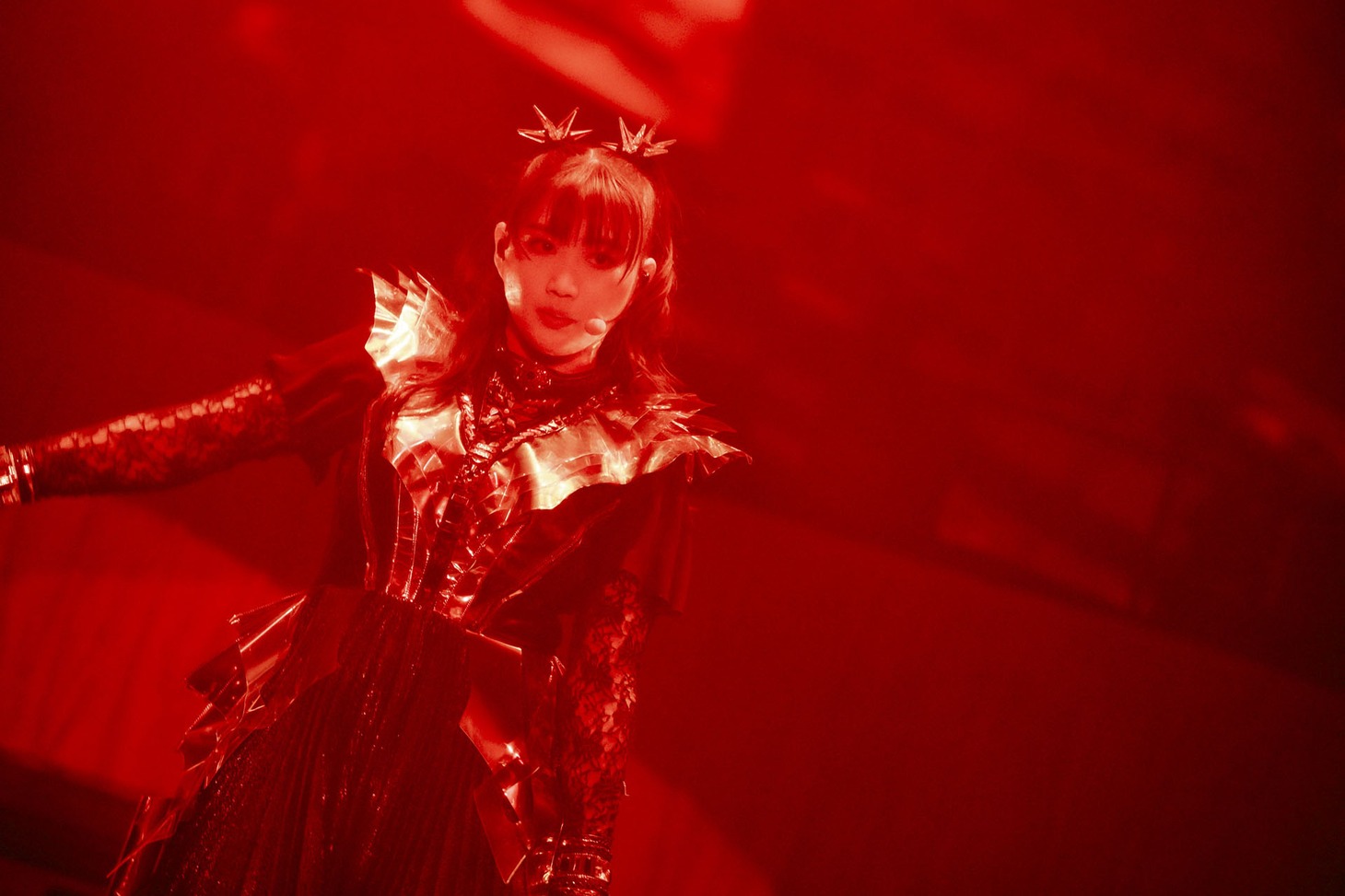 MOMOMETAL（Dance, Scream）（Photo by Taku Fujii）