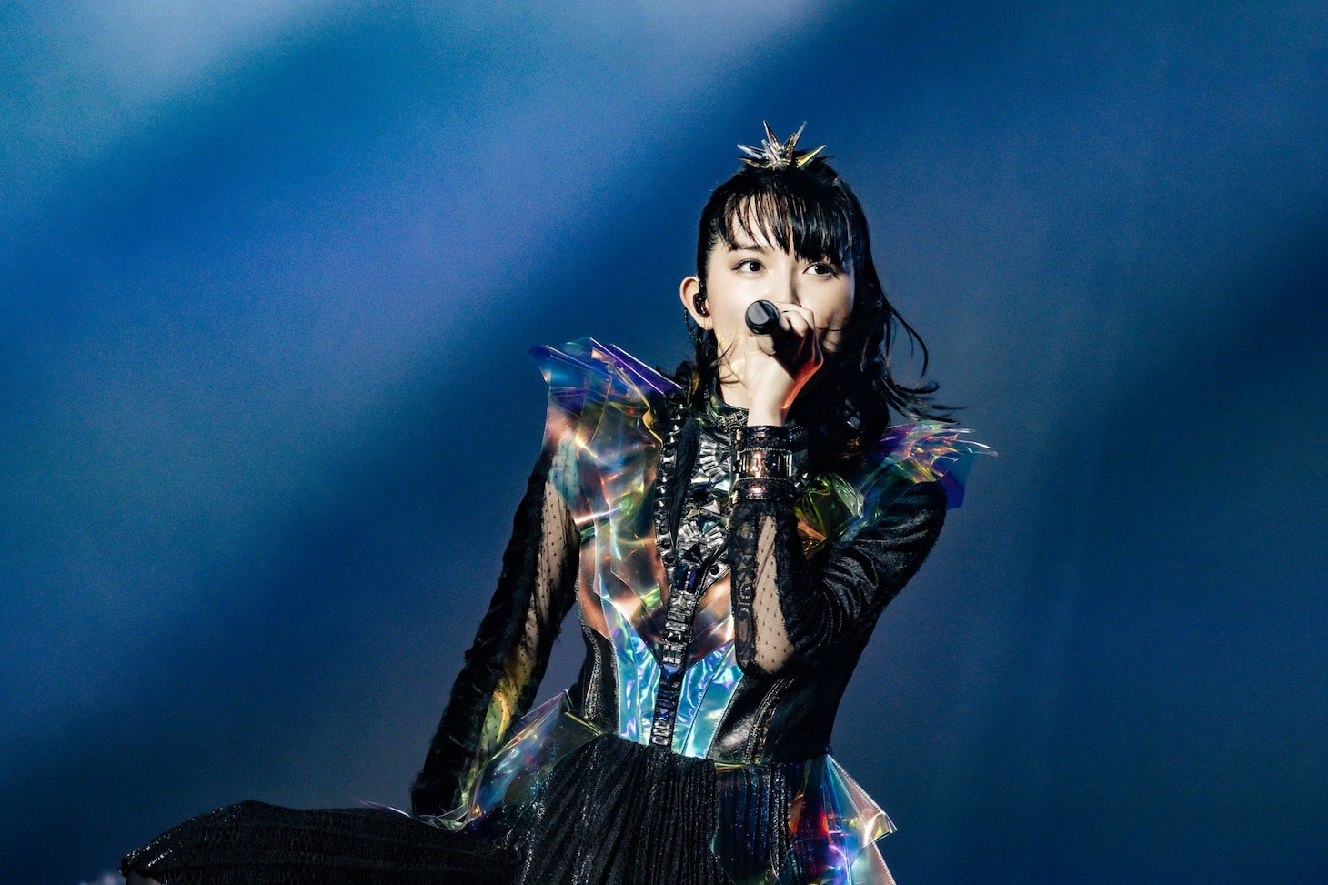 人気画像4位は「BABYMETAL・MOMOMETALの“聖誕”を祝う儀式開催、参列者には神器を配布」より、SU-METAL（Vocal, Dance）。（Photo by Taku Fujii）