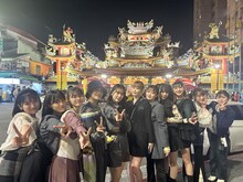 CSテレ朝チャンネル1「つばきファクトリー山岸理子・岸本ゆめの卒業特番 ～ゆめの海外公演がんばりこりこスッペシャル！～」より。(c)テレビ朝日