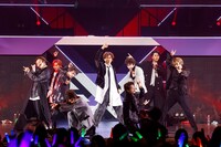 超特急（撮影：笹森健一）